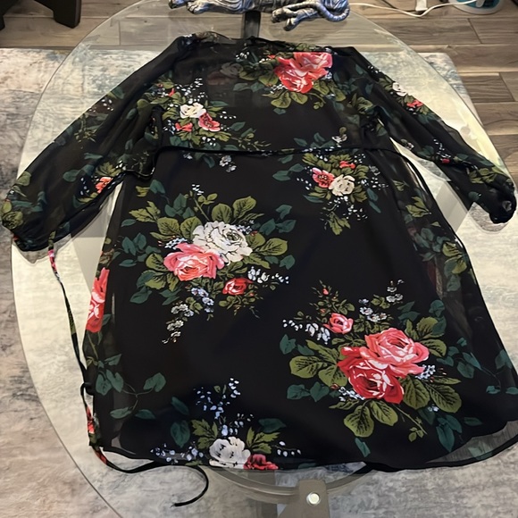 LOFT Floral Dress Petite XXS - Picture 3 of 3